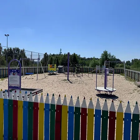 Zacisze U Ani Feriehus Dębki