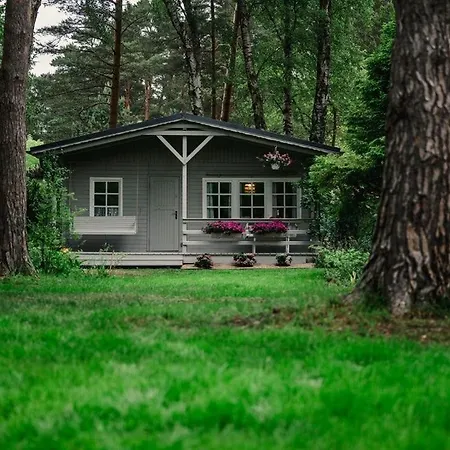 Feriehus Zacisze U Ani Dębki
