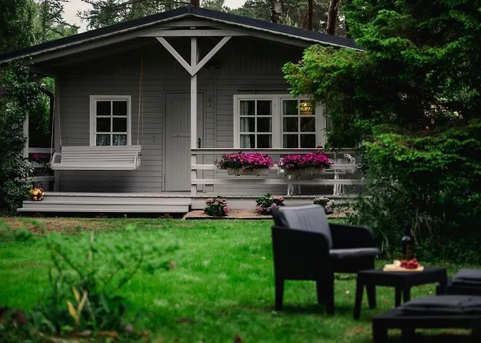 Zacisze U Ani Semesterbostad Dębki